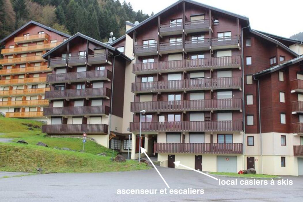 Au Pied Des Pistes B48, Chaleureux Studio 4 Pers, Balcon Plein Sud, Draps Non Compris Saint-Jean-dʼAulps Exteriör bild